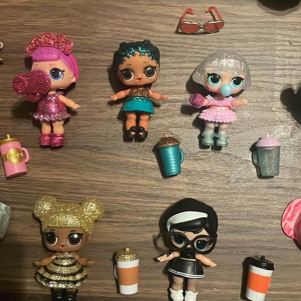 Lol surprise lot 25+ pieces
